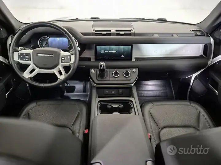 Land Rover Defender 2023 photo 4
