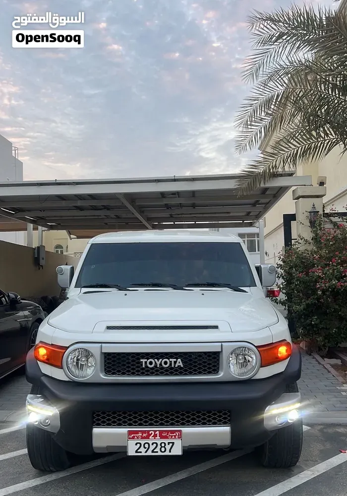 Toyota Fj 2010 photo 5