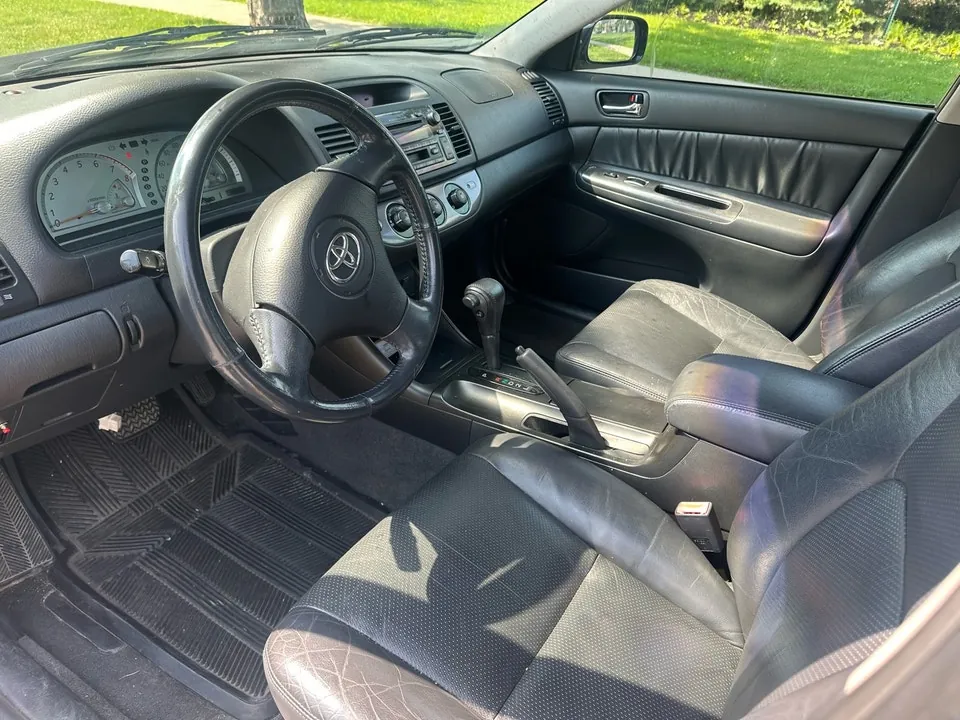 Toyota Camry 2003 photo 2