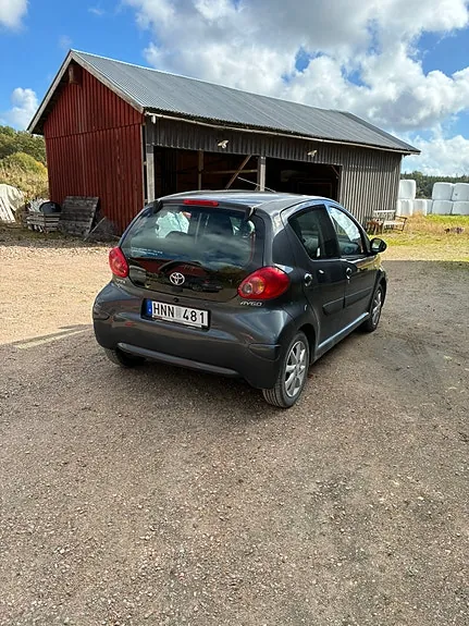 Toyota Aygo 2008 photo 2