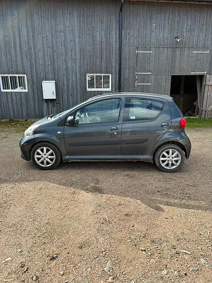 Toyota Aygo 2008 photo 3