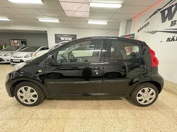 Peugeot 107 2010 photo 3