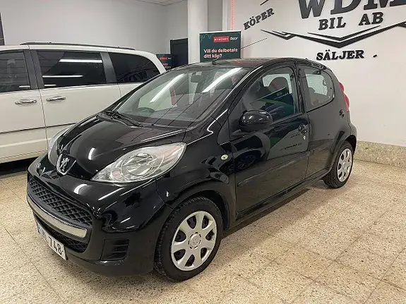 Peugeot 107 2010 photo 2