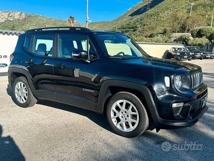 Jeep Renegade 2023 photo 3