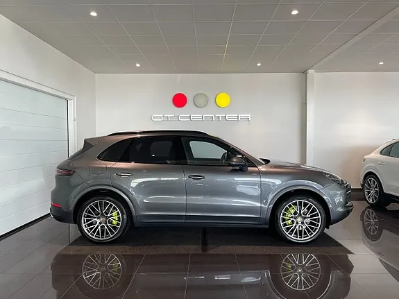 Porsche Cayenne 2020 photo 2