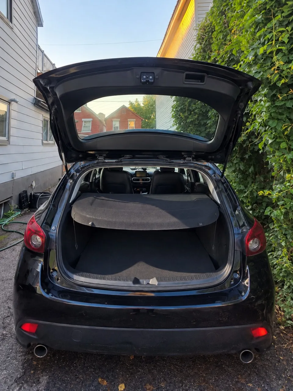 Mazda 3 2015 photo 4