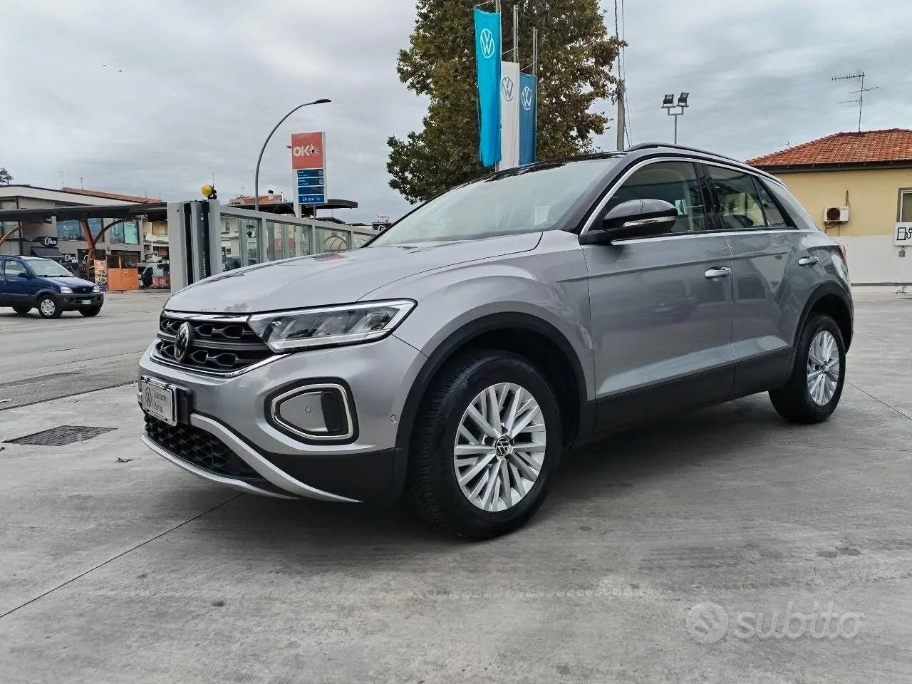 Volkswagen T-Roc 2023 photo 3