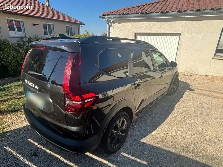 Dacia Jogger 2023 photo 2