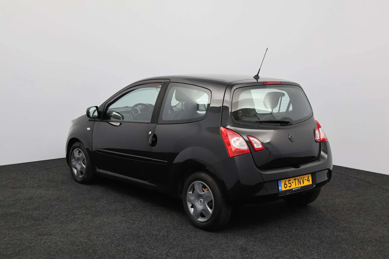 Renault Twingo 2012 photo 2