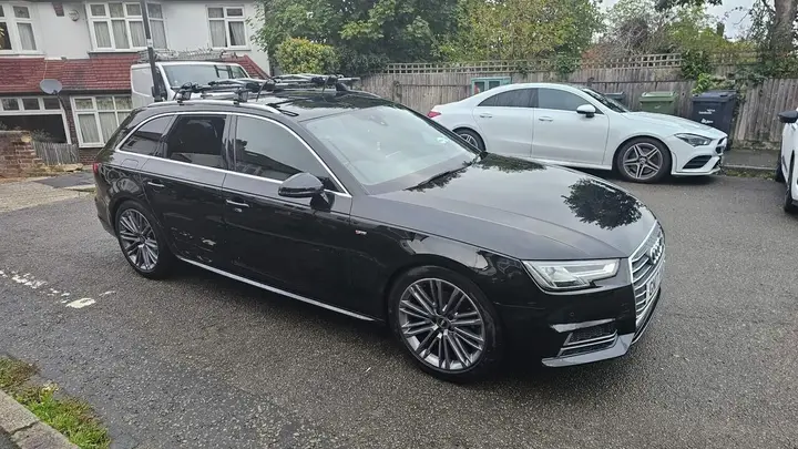 Audi A4 Avant 2017 photo 2