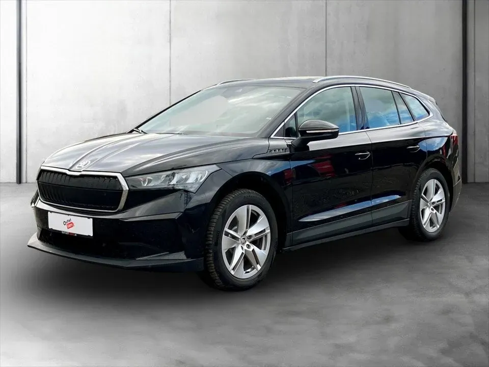 Skoda Enyaq 2023 photo 2