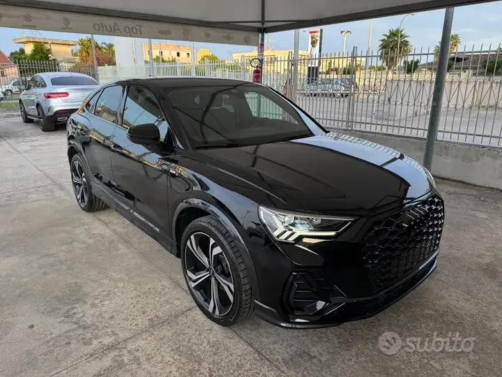 Audi Q3 2023 photo 3
