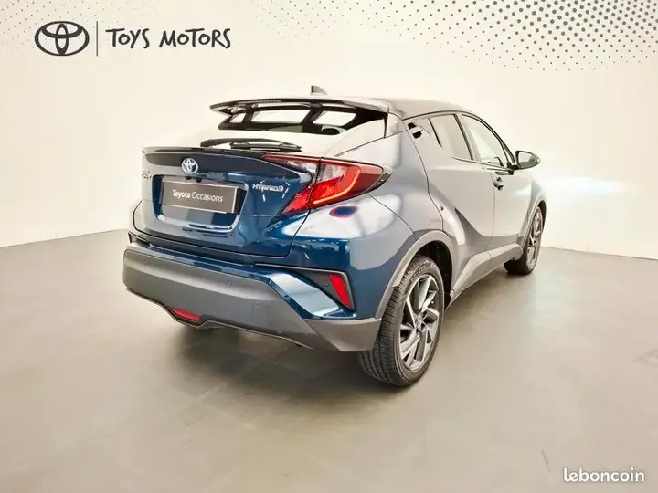 Toyota C-Hr 2023 photo 5
