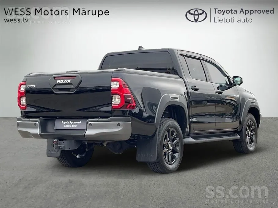 Toyota Hilux 2026 photo 2