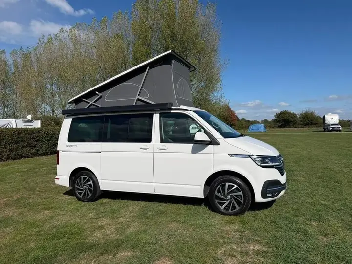 Volkswagen California 2024 photo 2