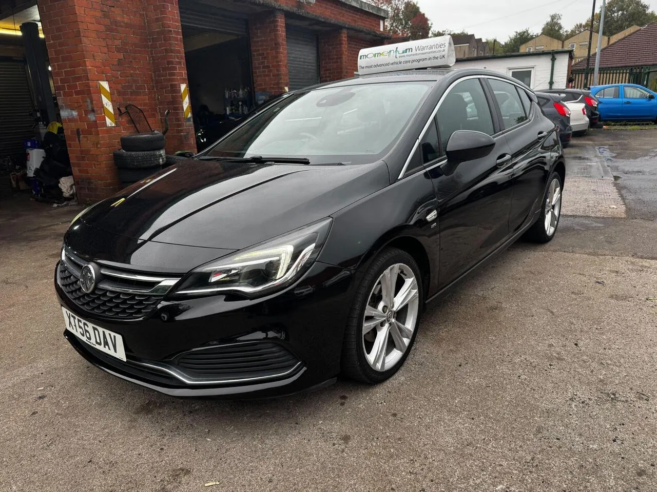 Vauxhall Astra 2017 photo 2