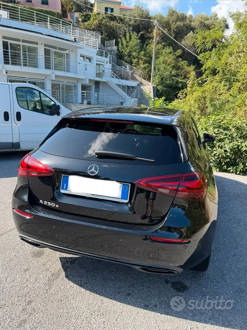 Mercedes-Benz A 250E 2023 photo 4