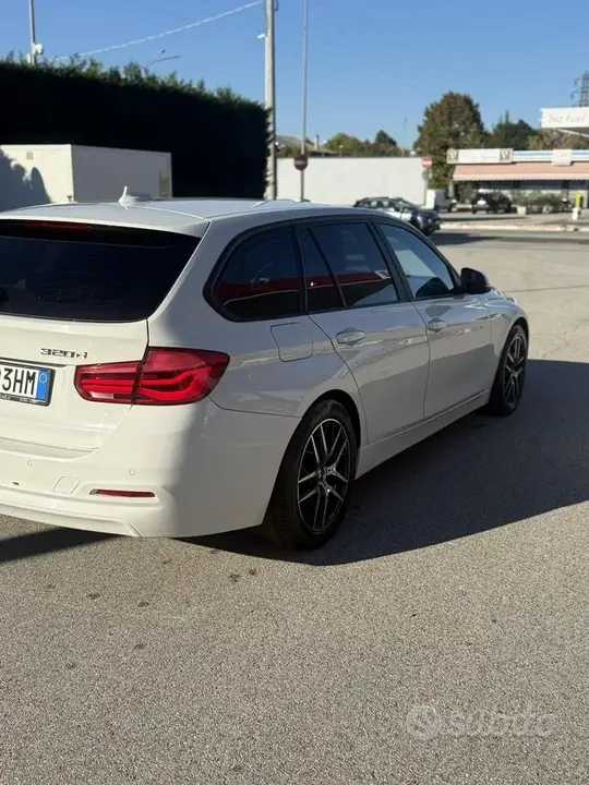 BMW 320D