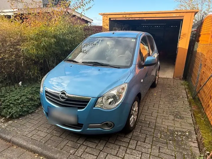 Opel Agila