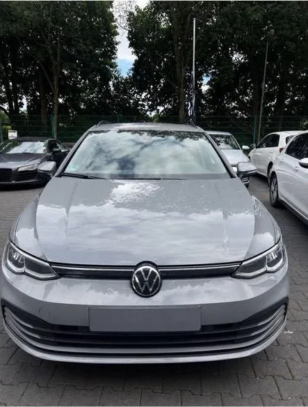 Volkswagen Golf 8