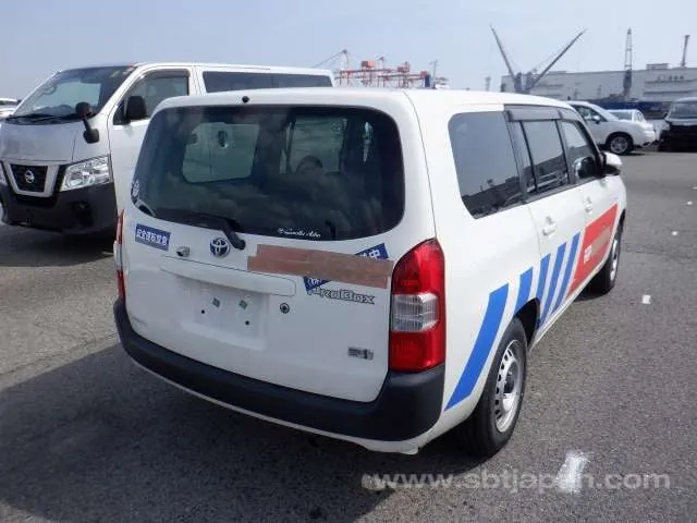 Toyota Probox Van 2021 photo 4