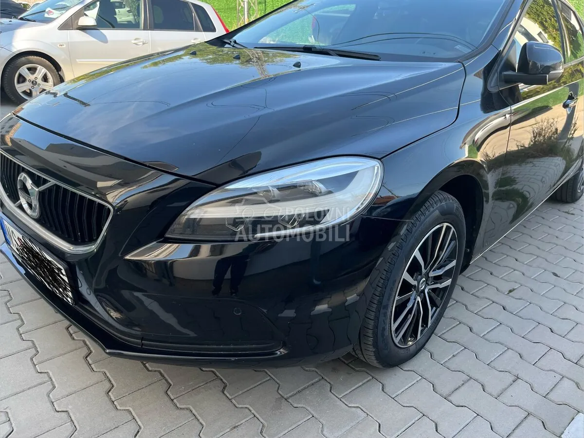 Volvo V40 2018 photo 4