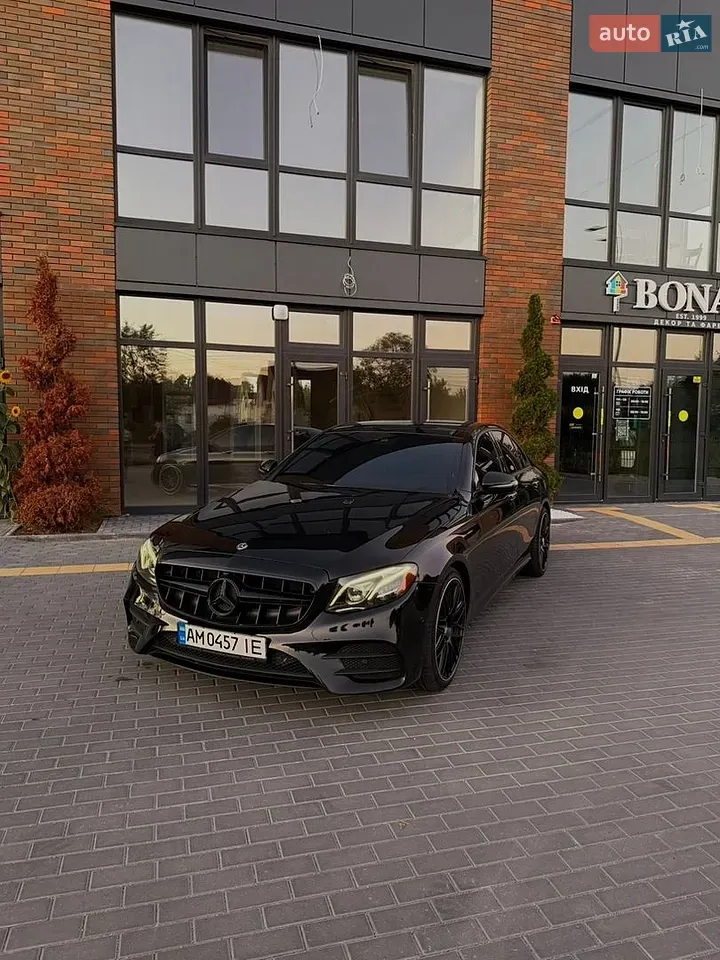 Mercedes-Benz E-Class 2017 photo 5