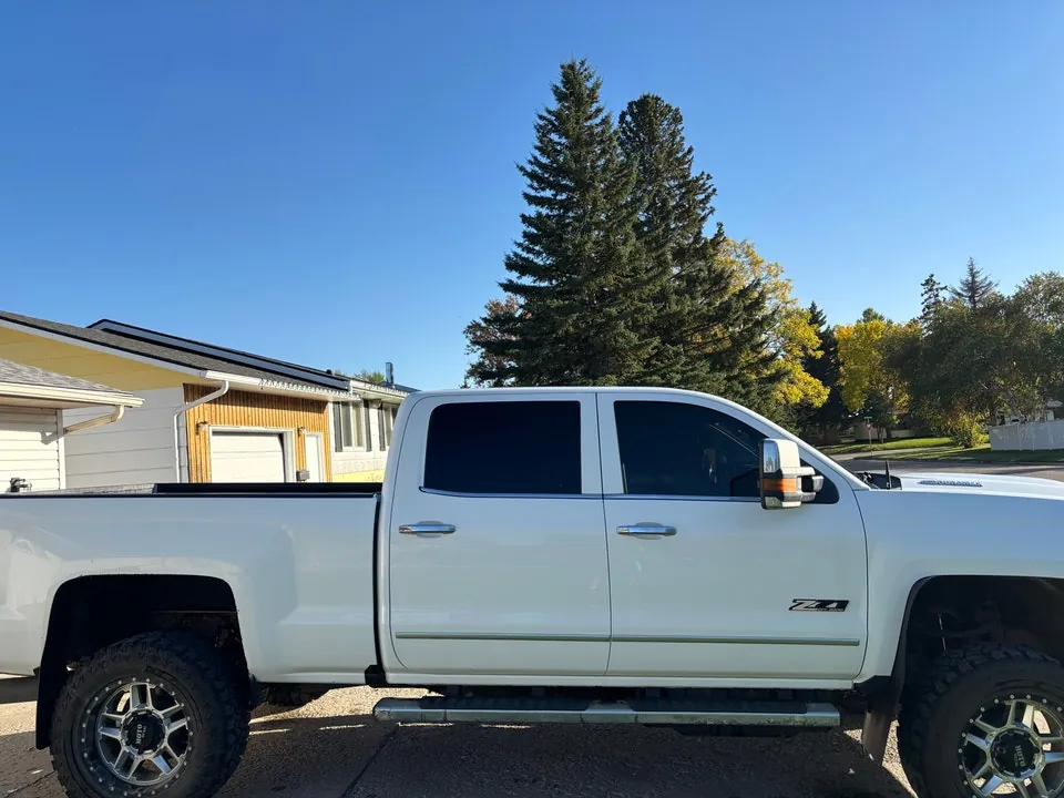 Chevrolet Silverado 2500 2019 photo 3