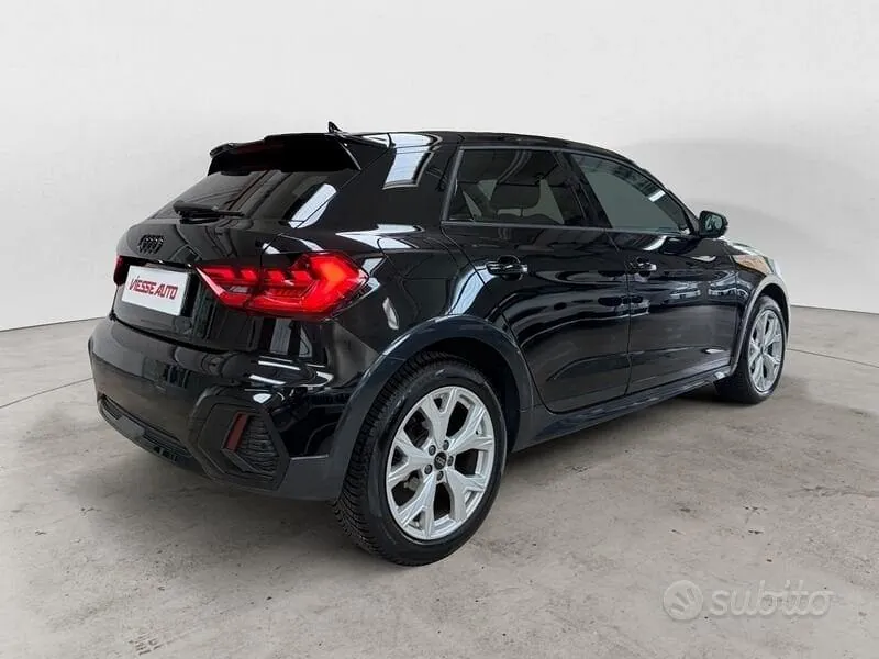 Audi A1 2023 photo 4