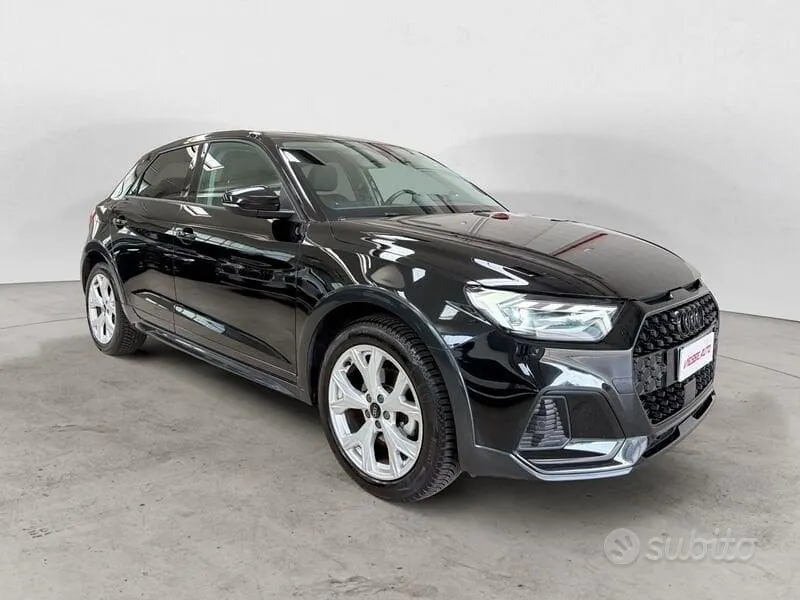 Audi A1 2023 photo 3