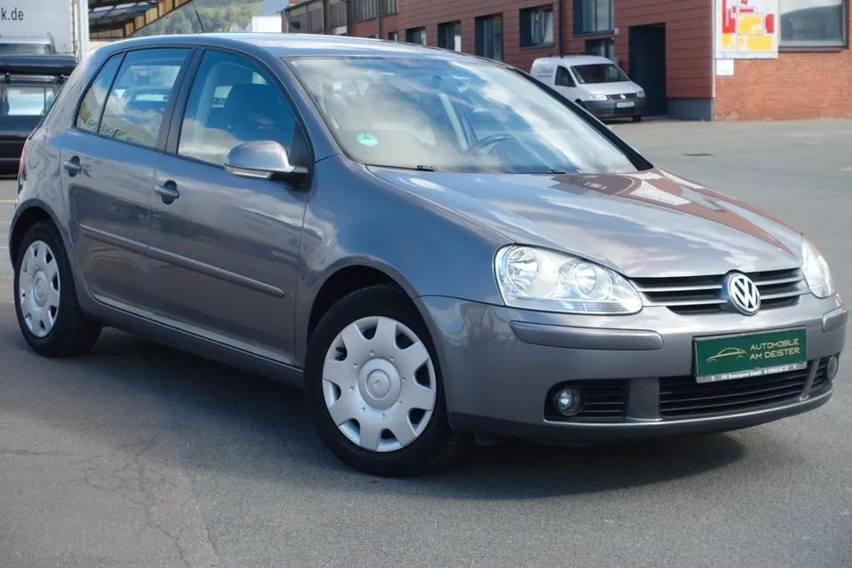 Volkswagen Golf V