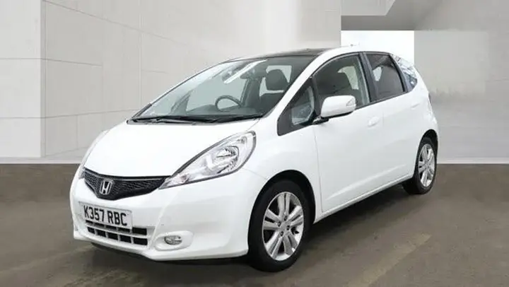 Honda Jazz 2014 photo 3
