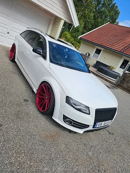 Audi A4 Allroad 2010 photo 2