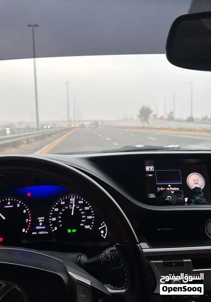 Lexus Es 350 2013 photo 2