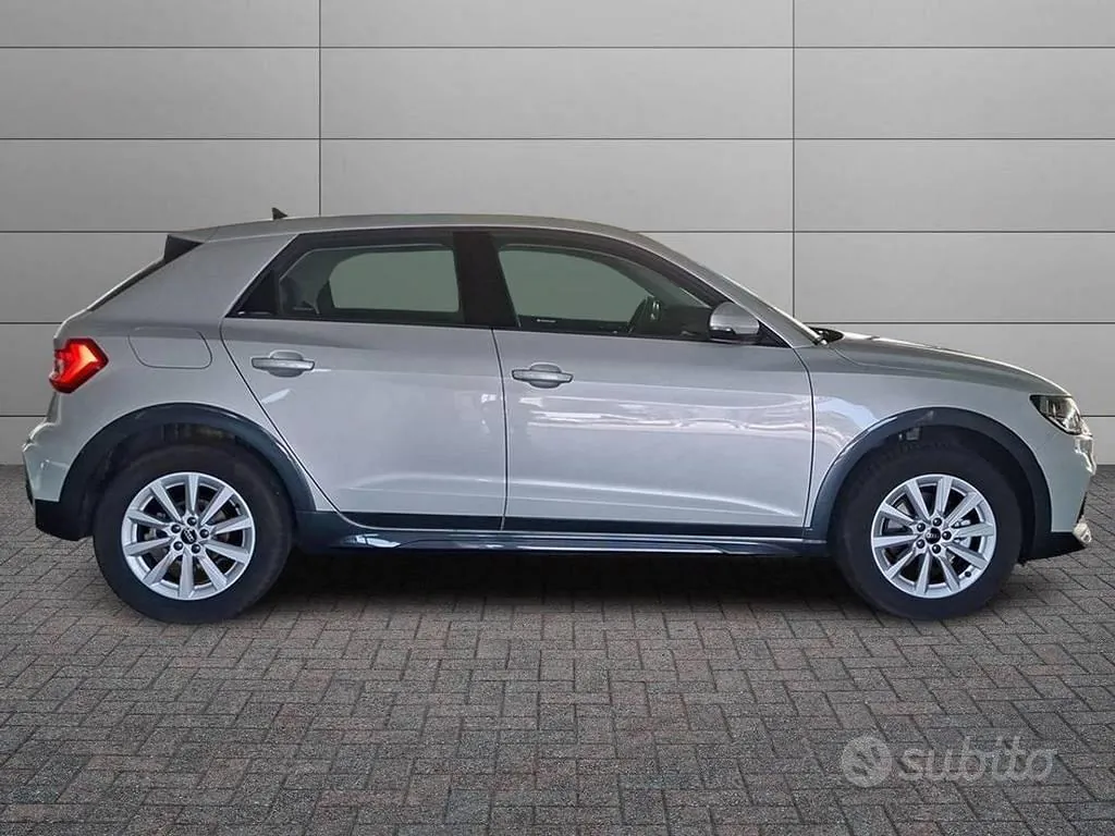 Audi A1 Allstreet 2023 photo 3