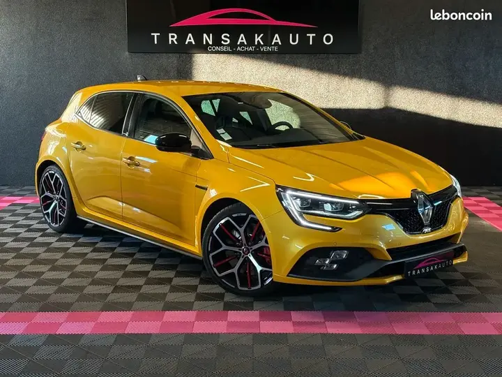 Renault Megane 2019 photo 2