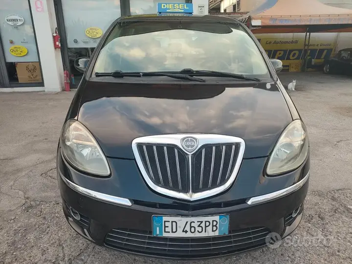 Lancia Musa 2010 photo 2