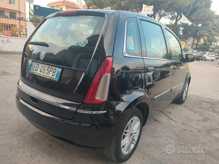 Lancia Musa 2010 photo 4