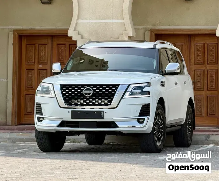 Nissan Patrol 2014 photo 3