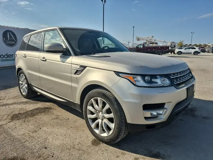 Land Rover Range Rover Sport 2015 photo 3