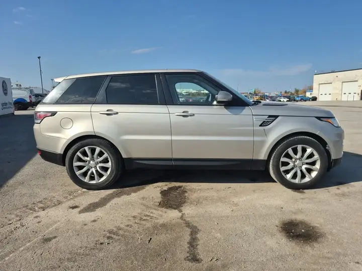 Land Rover Range Rover Sport 2015 photo 4