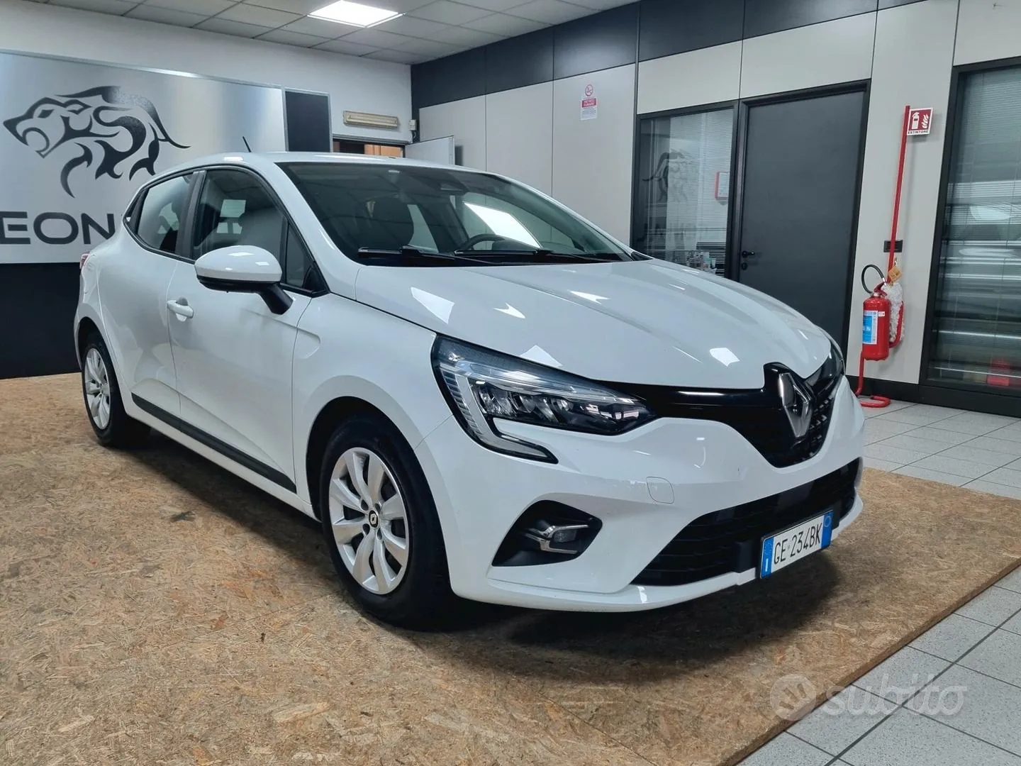 Renault Clio 2021 photo 2