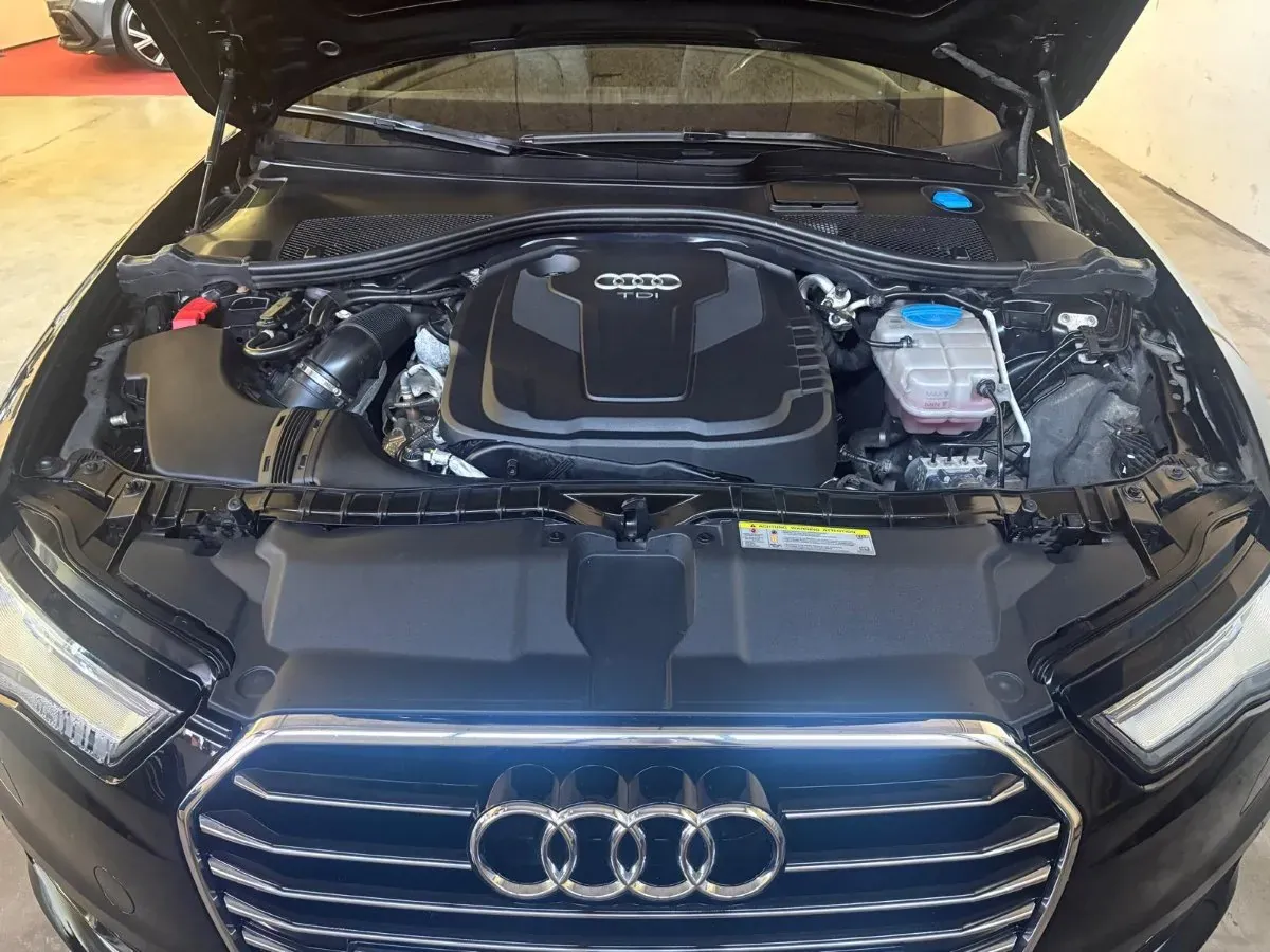Audi A6 2015 photo 2