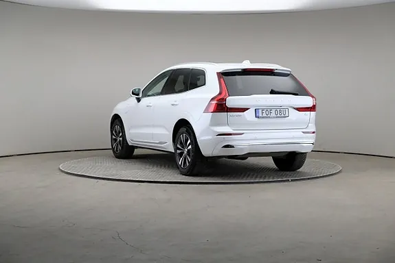 Volvo Xc60 2023 photo 2