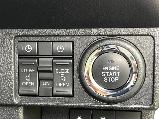Daihatsu Move Canvas Stripe Turbo 2025 photo 5