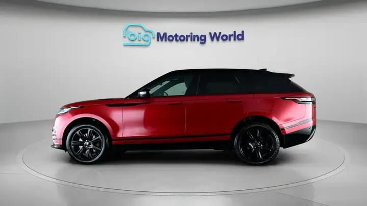 Land Rover Range Rover Velar 2022 photo 5
