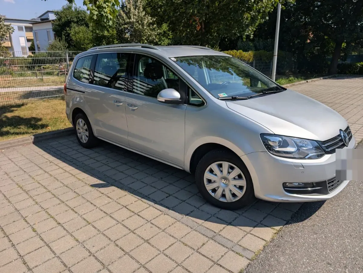 Volkswagen Sharan 2016 photo 3
