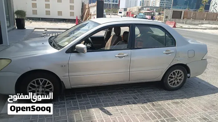 Mitsubishi Lancer 2005 photo 2