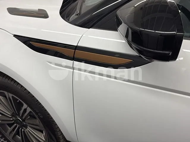 Land Rover Range Rover Evoque 2026 photo 5