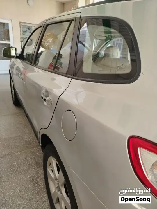 Hyundai Santa Fe 2009 photo 4